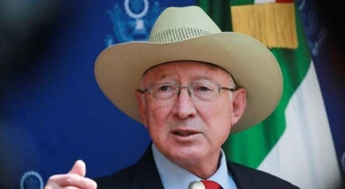 Ken Salazar, embajador de Estados Unidos en México, respondió a AMLO luego que el mandatario dijera que se ponía en pausa la relación.