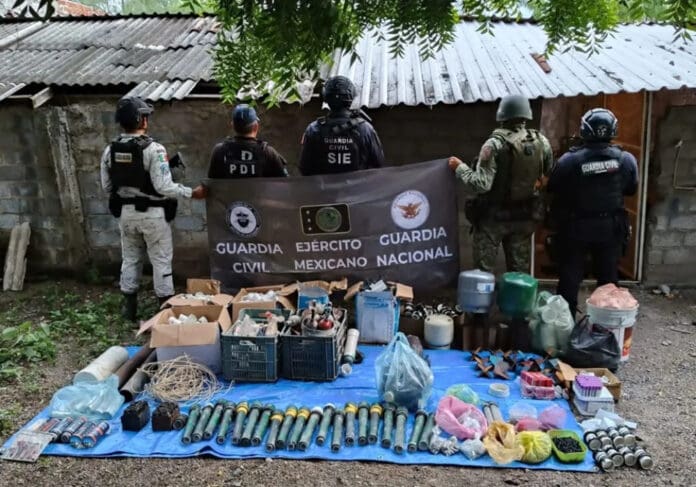 Descubren una fábrica clandestina de explosivos que era operada por el Cartel de Los Viagras en Michoacán