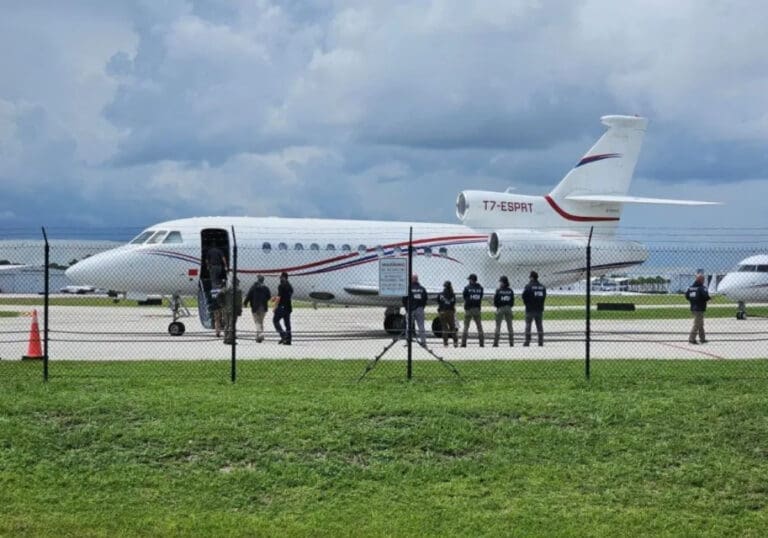 Estados Unidos incauta el avión presidencial de Nicolás Maduro en República Dominicana