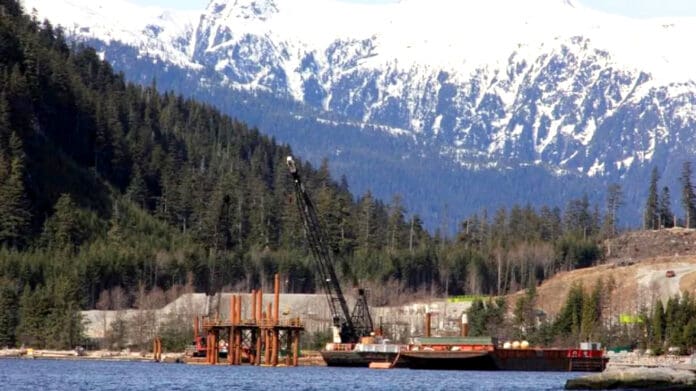 Reportan terremoto de 6.6 grados en Canadá; descartan posibilidad de tsunami