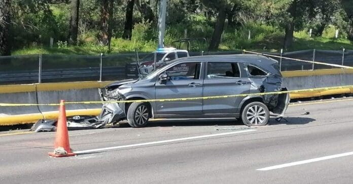 Asesinaron a esposa del alcalde de San Andrés Calpan en la México-Puebla durante un presunto intento de robo.