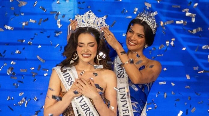 María Fernanda Beltrán es coronada como Miss Universe México 2024