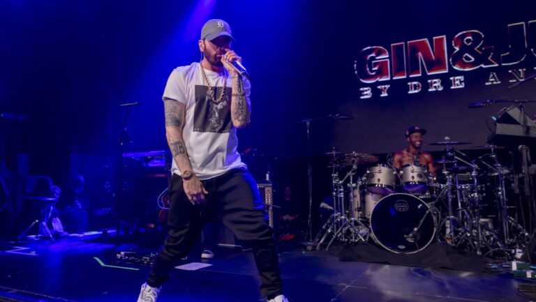 Eminem será el encargado de abrir la ceremonia de los MTV Video Music Awards 2024