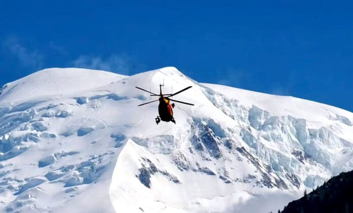 Hallan muertos a cuatro alpinistas en Mont Blanc, el pico más alto de los Alpes franceses