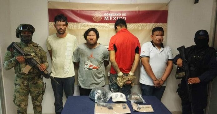 Capturan a cuatro sujetos por el asesinato de una mujer en Paraíso Maya de Cancún. Uno de ellos es un taxista.