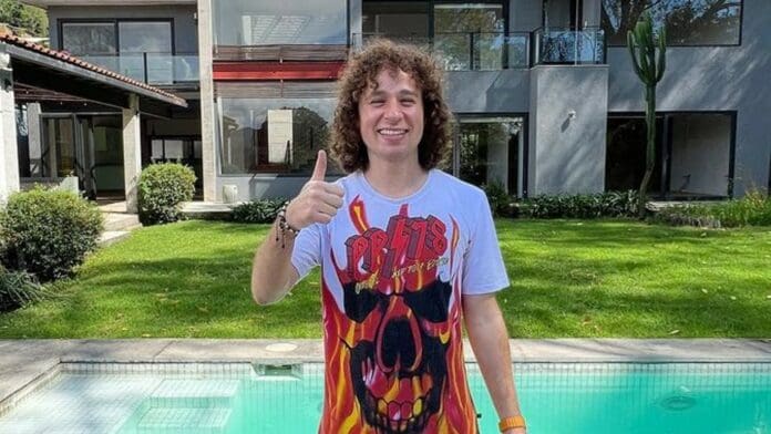 Video: Detienen al youtuber Luisito Comunica por grabar sin autorización en el metro de Santo Domingo