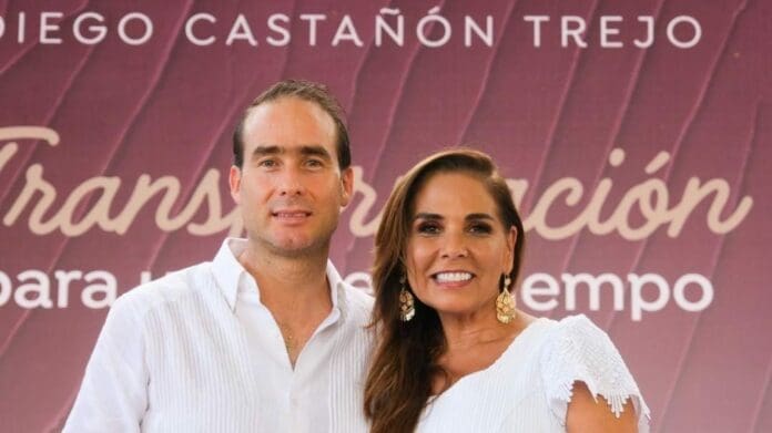 La gobernadora Mara Lezama Espinosa asistió al tercer informe de Diego Castañón Trejo, presidente municipal de Tulum.