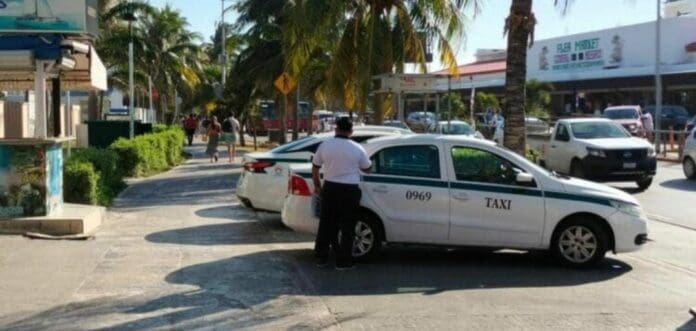 Sigue la inseguridad. Van dos taxistas ejecutados, uno asesinado a golpes y otro apuñalado en tres días en Cancún.