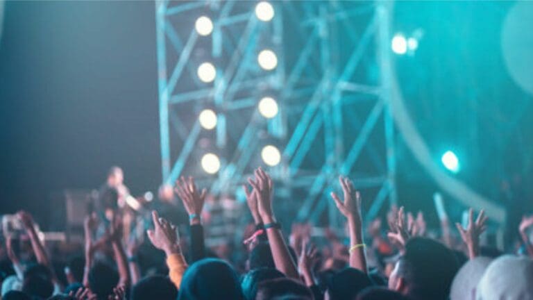 Spotify lanza concurso musical llamado "Mi Primer Escenario" para impulsar el talento nacional