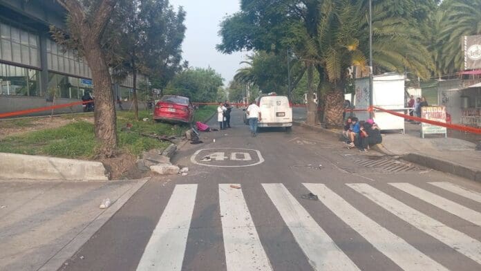 Conductor ebrio atropella a tres personas en Iztapalapa: una víctima fallece y dos resultan heridas