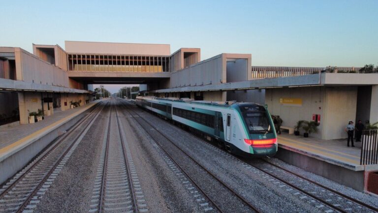 Tren Maya se lleva 49% del presupuesto para transición energética y cambio climático en México