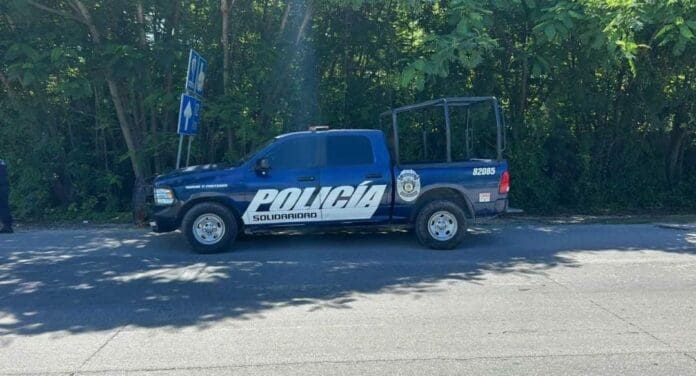 Localizan sin vida a un sujeto cerca del parque Xplor en Playa del Carmen. Al parecer sería una persona en situación de calle.