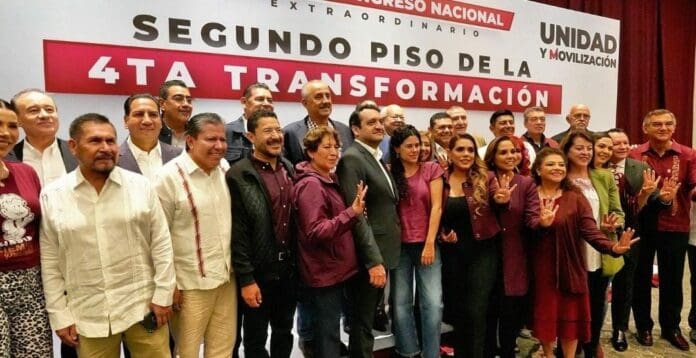 Morena nombra a Luisa Alcalde y Andrés Manuel López Beltrán como sus nuevos dirigentes para los próximos años.