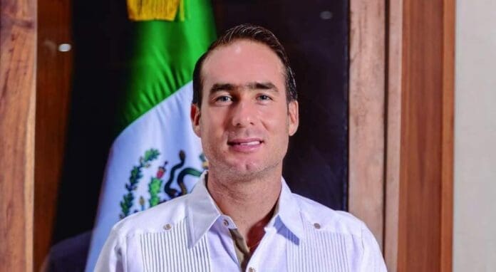 El Tribunal Electoral de Quintana Roo desestimó quejas contra Diego Castañón Trejo que habían interpuesto el PRD y MC.