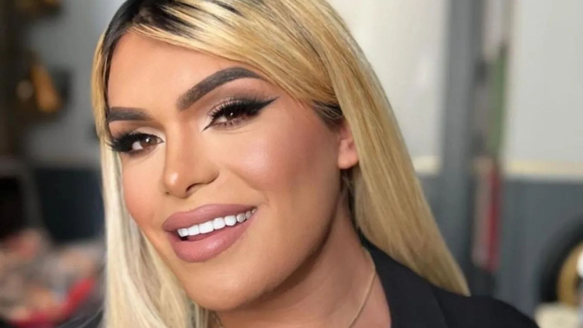 Huracán John "arruina" las vacaciones de Wendy Guevara; la evacuan de Zipolite, Oaxaca