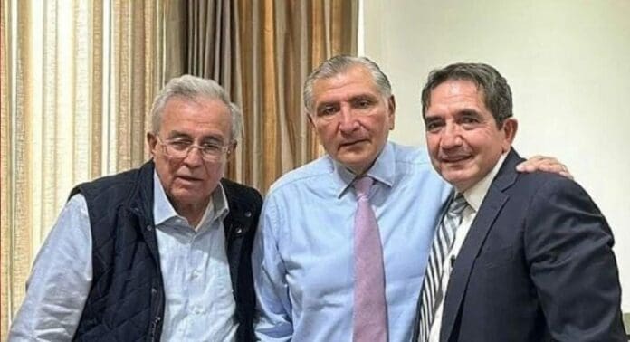 Revelan que se investiga a Rubén Rocha Moya, gobernador de Sinaloa, por presuntos nexos con el narcotráfico.