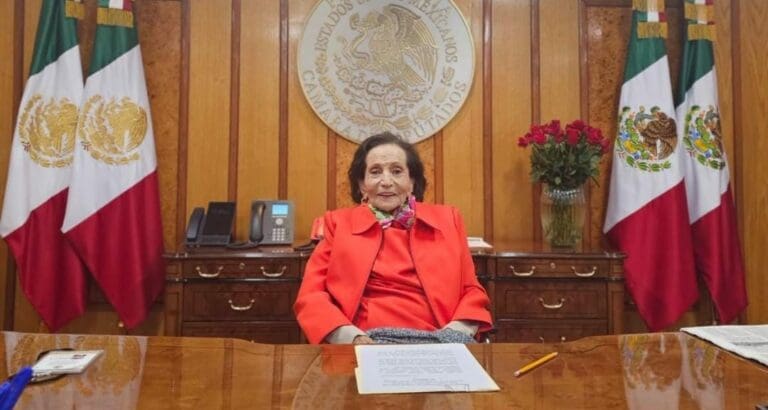 Despide la clase política mexicana a Ifigenia Martínez, una pionera de la lucha por la democracia en el país.