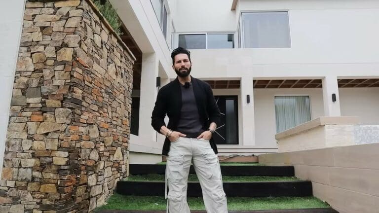 Video: Denuncia Poncho De Nigris robo de su pastelería en Monterrey