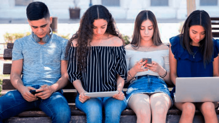 Estudio revela que 6 de cada 10 Centennials son despedidos