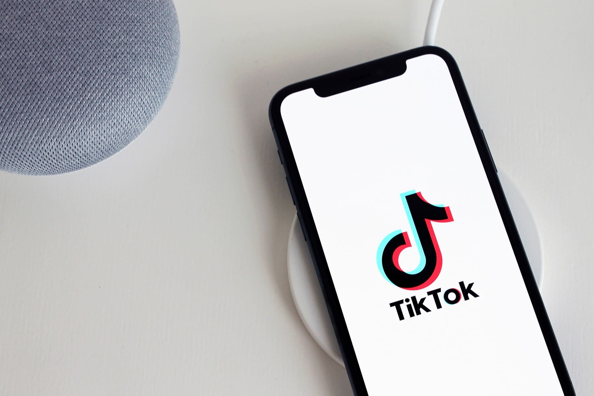 TikTok es demandado en 13 estados de EEUU por crear adicción y dañar la salud mental a niños