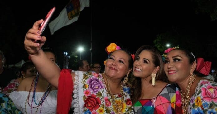 Se aprueba la iniciativa para la creación de la Secretaría de las Mujeres en Quintana Roo, informó Mara Lezama.