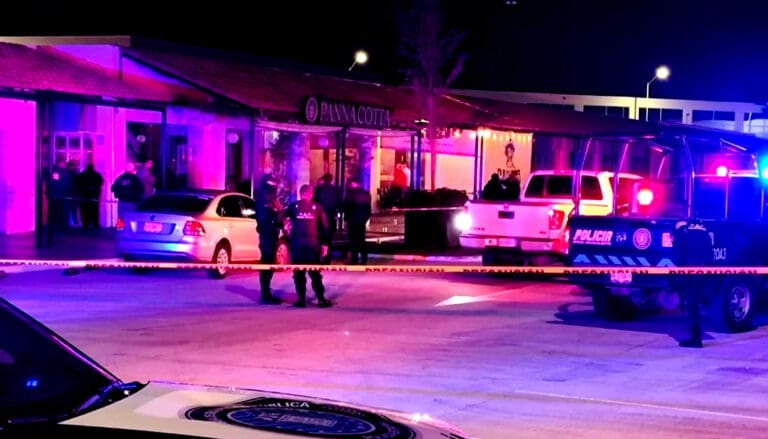 Enfrentamiento a balazos en bar de Aguascalientes deja dos muertos