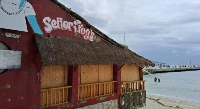 Un lugar icónico de Playa del Carmen cierra sus puertas. Se trata del restaurante Señor Frog's ubicado junto al muelle fiscal.