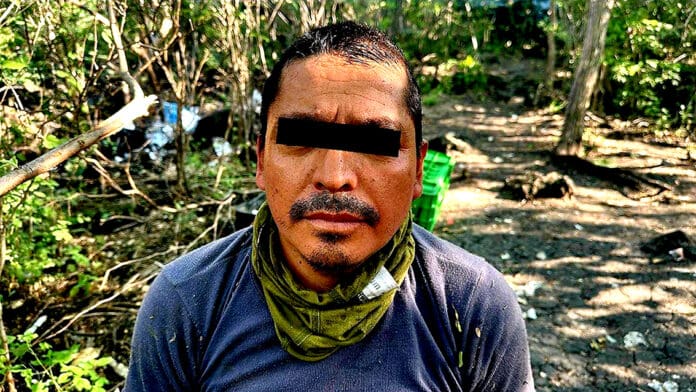 Tras enfrentamiento cae ex militar colombiano ligado a Los Viagra, en Michoacán