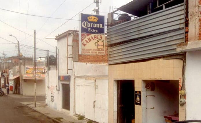 Asesinan a tres en bar de Irapuato; eran un mesero y dos clientes