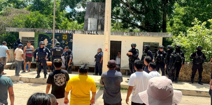 Tras un mes retenida por habitantes de la Zona Maya de Quintana Roo, liberan a madre de jóvenes acusados de homicidio