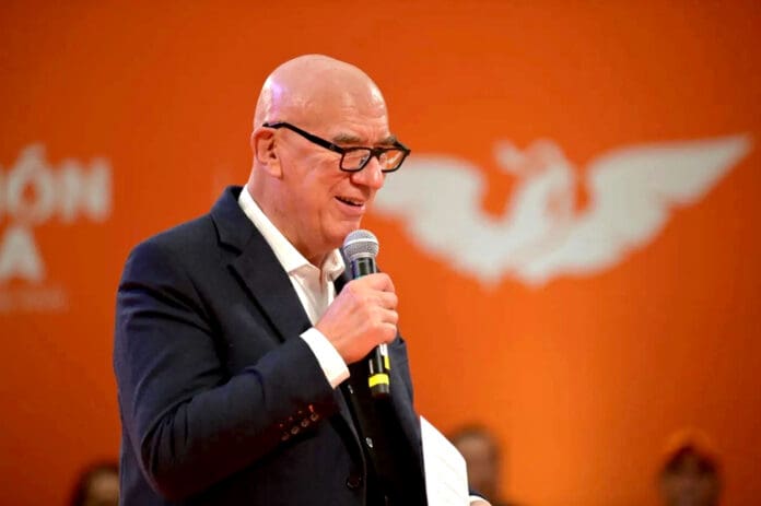 Revela Dante Delgado que tiene cáncer de estómago