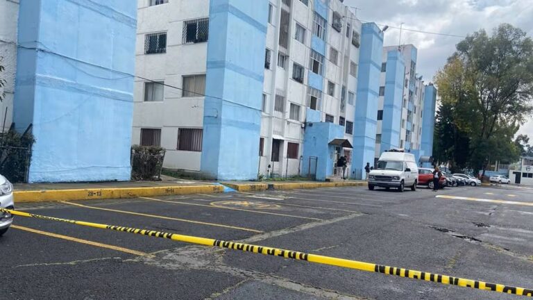 Familia se intoxica en su vivienda en Coyoacán; tres integrantes murieron