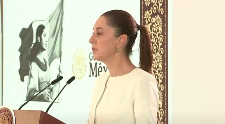 Coches bomba en Guanajuato y ataque en Guerrero son producto de disputas entre cárteles, aseguró Claudia Sheinbaum.