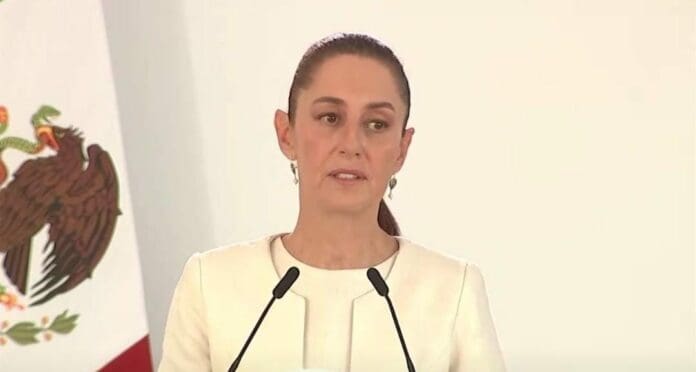 La presidenta de México, Claudia Sheinbaum llama 