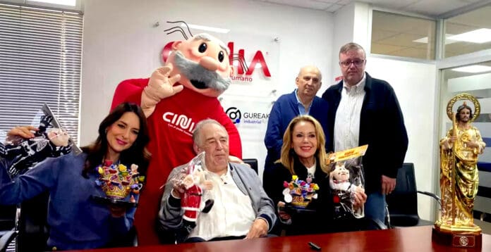 Video: Crean al “SimiJedi” tras alianza de Disney y el “Dr. Simi”