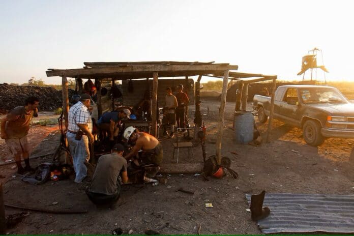 Hallan restos de noveno minero en 'El Pinabete', Coahuila; todavía falta rescatar a uno