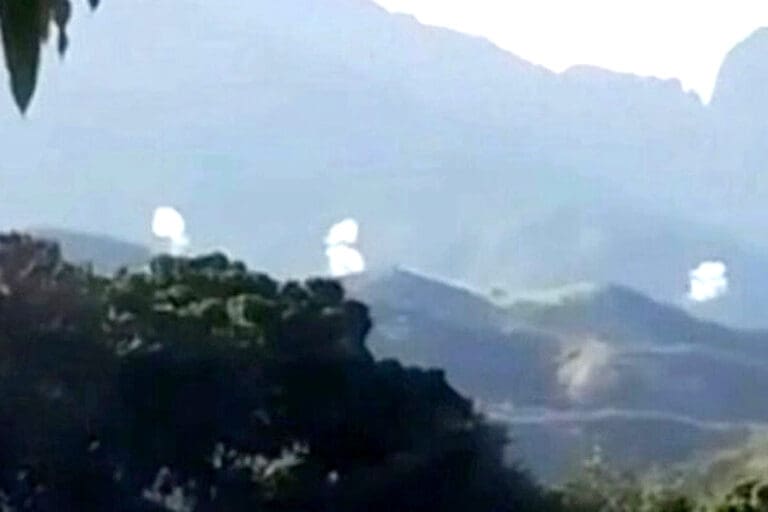 Video: Tiran explosivos en territorio de “El Mayo” Zambada en Durango; comunidades anuncian éxodo