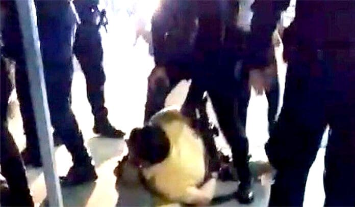 Video: Arrestan, agreden y mantienen incomunicado 14 horas a reportero en Irapuato