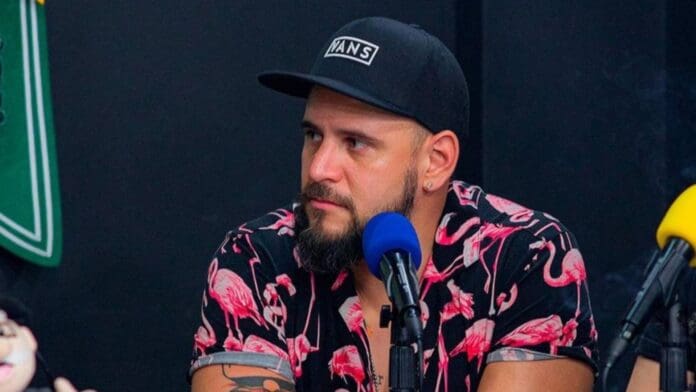 Acusan al influencer, 