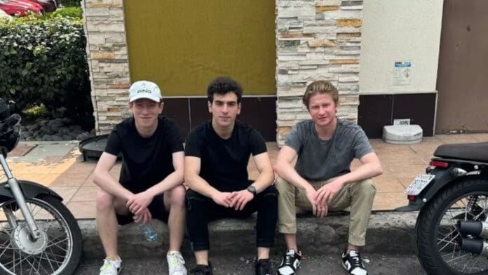 Tunden en redes a tiktoker de 