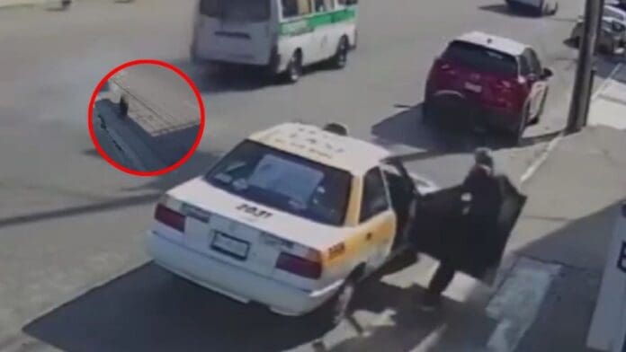 VIDEO: Abuelito es golpeado por una llanta voladora en Tuxtla, Chiapas