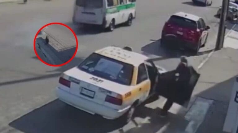 VIDEO: Abuelito es golpeado por una llanta voladora en Tuxtla, Chiapas