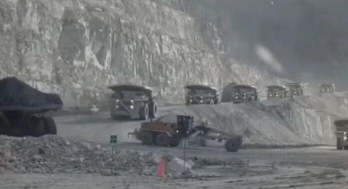 Encuentran vacías las góndolas robadas en el estado de Zacatecas; mineral sustraído vale 50 millones de dólares.