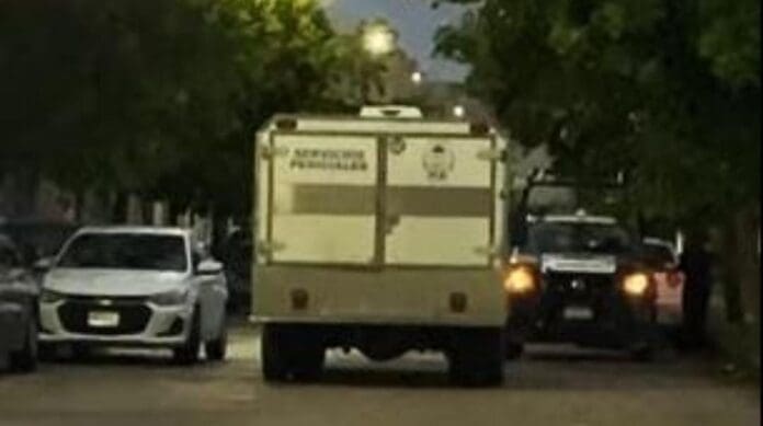 Asesinaron a una mujer y a tres hombres en Paseos del Mar de Cancún; hay además una niña de cinco años herida.