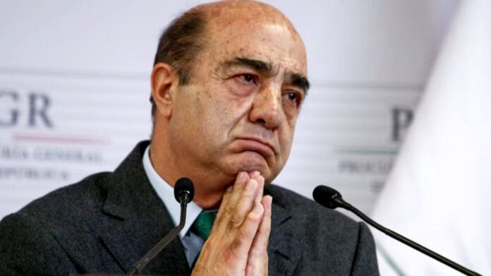 Niega Tribunal colegiado libertad condicional a Murillo Karam