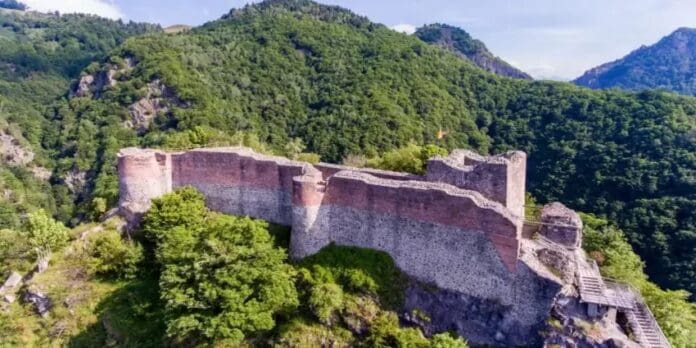 Conoce el castillo del verdadero Drácula en Rumania: Vlad III de Valaquia