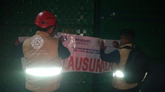 Clausuraron el hotel H10 de Costa Mujeres donde murió un trabajador y dos más resultaron lesionados este miércoles.