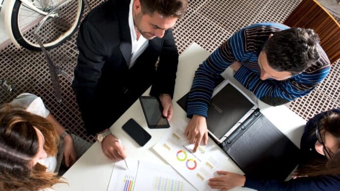 ¿Cómo pedir un aumento? Esto es lo que recomiendan los expertos