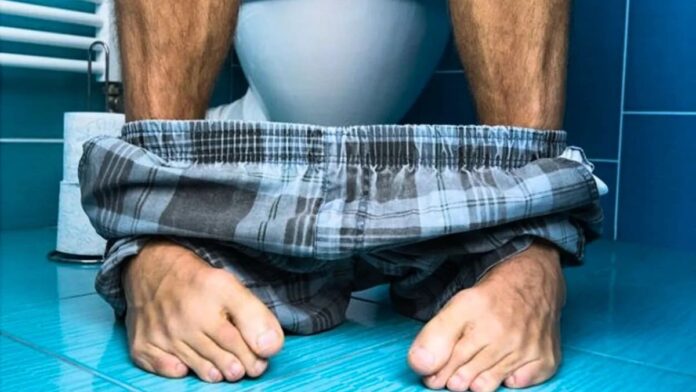 Video: Streamer pasa más de cinco días sentado en el inodoro para batir récord mundial