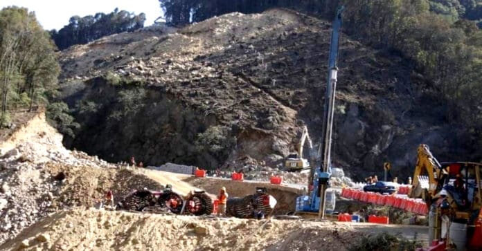 Hallan posible pirámide y vestigios arqueológicos en obra carretera de Pachuca